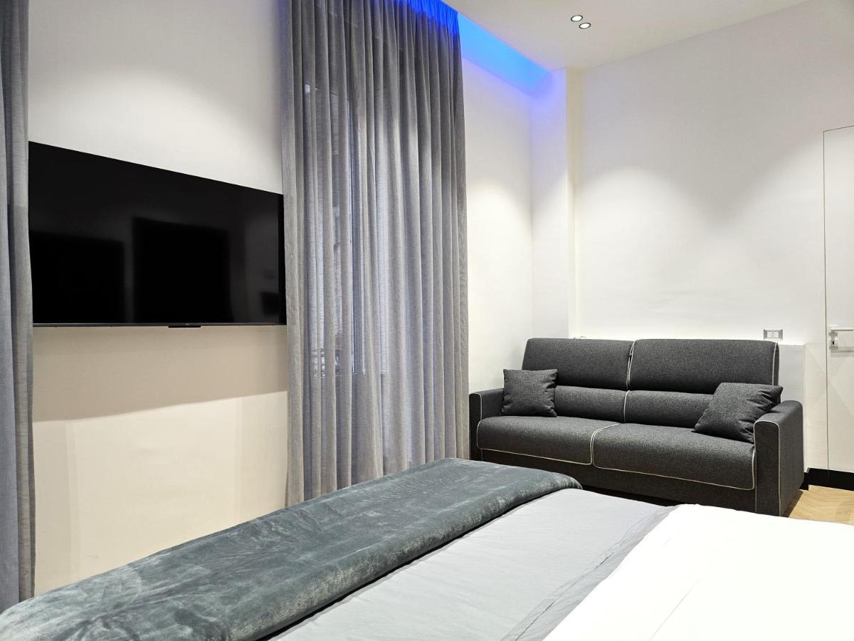 Orefici Place Naples Luaran gambar